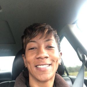 Meet your Posher, Jamila